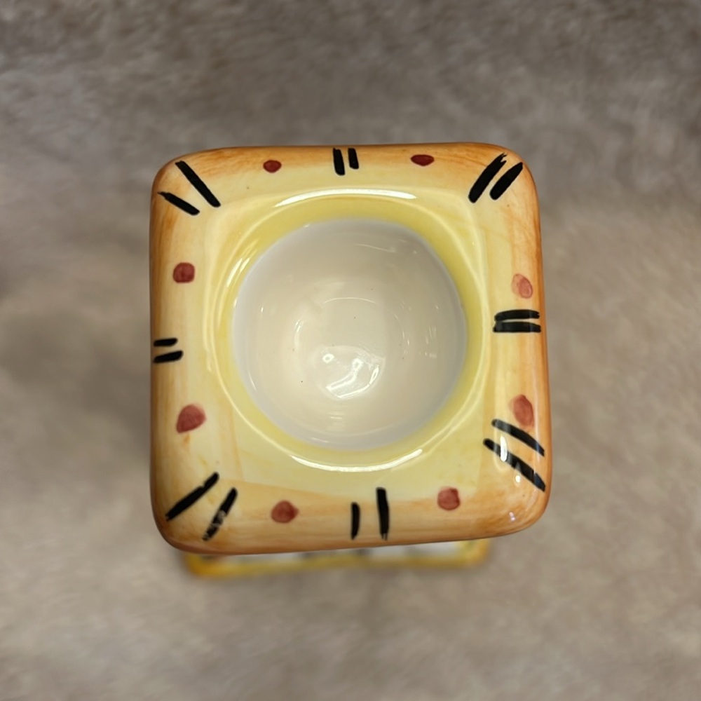 HOLU Ceramic Candlestick Holder - Picture 6 of 8